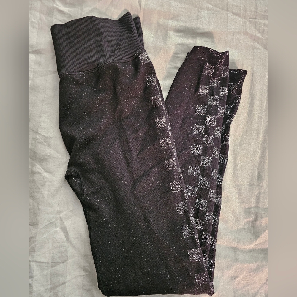 Pink Active Victoria Secret Black Checkered Leggings Size Small